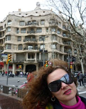    Gaudi,  -  .