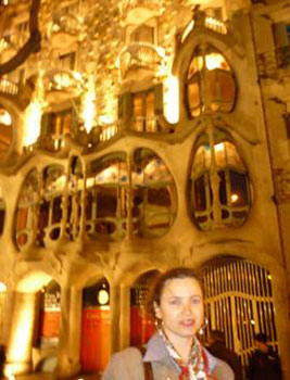    Gaudi,  -  .