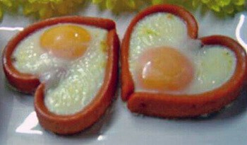 Αυγά… καρδιές!
